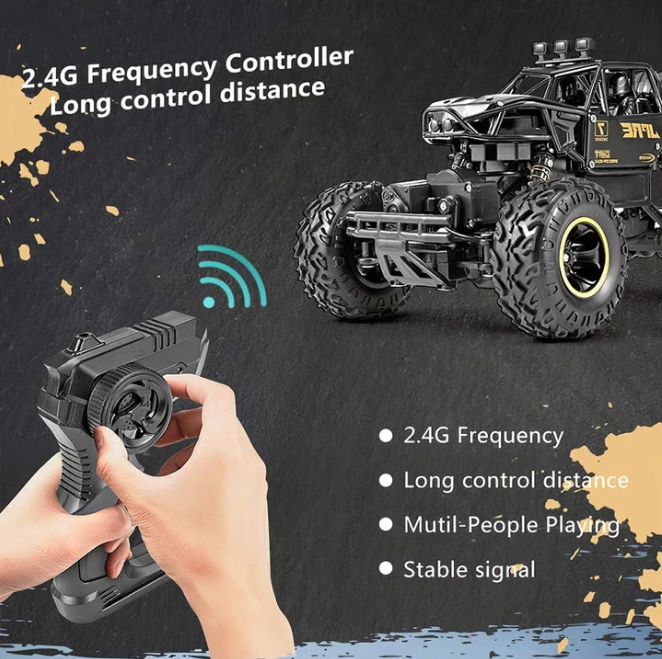 Remote Control Rock Crawler with Mist Smoke Spray